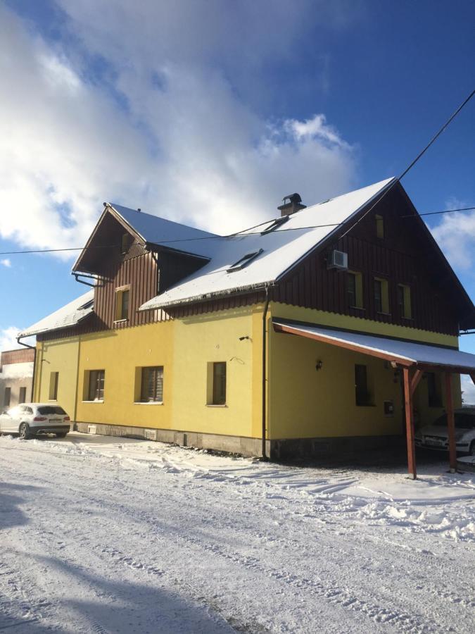 Penzion Pod Kaplickou Kořenov المظهر الخارجي الصورة